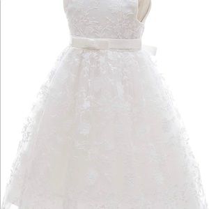 Baby Girl Christening Baptism Gowns Dresses with Bonnet, size 12 months